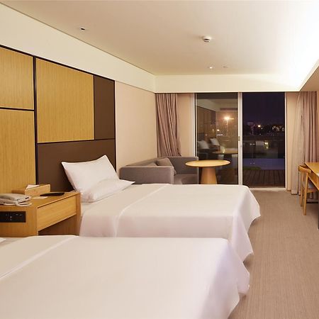 Ji Hotel Shanghai Guangda Liuzhou Road Экстерьер фото