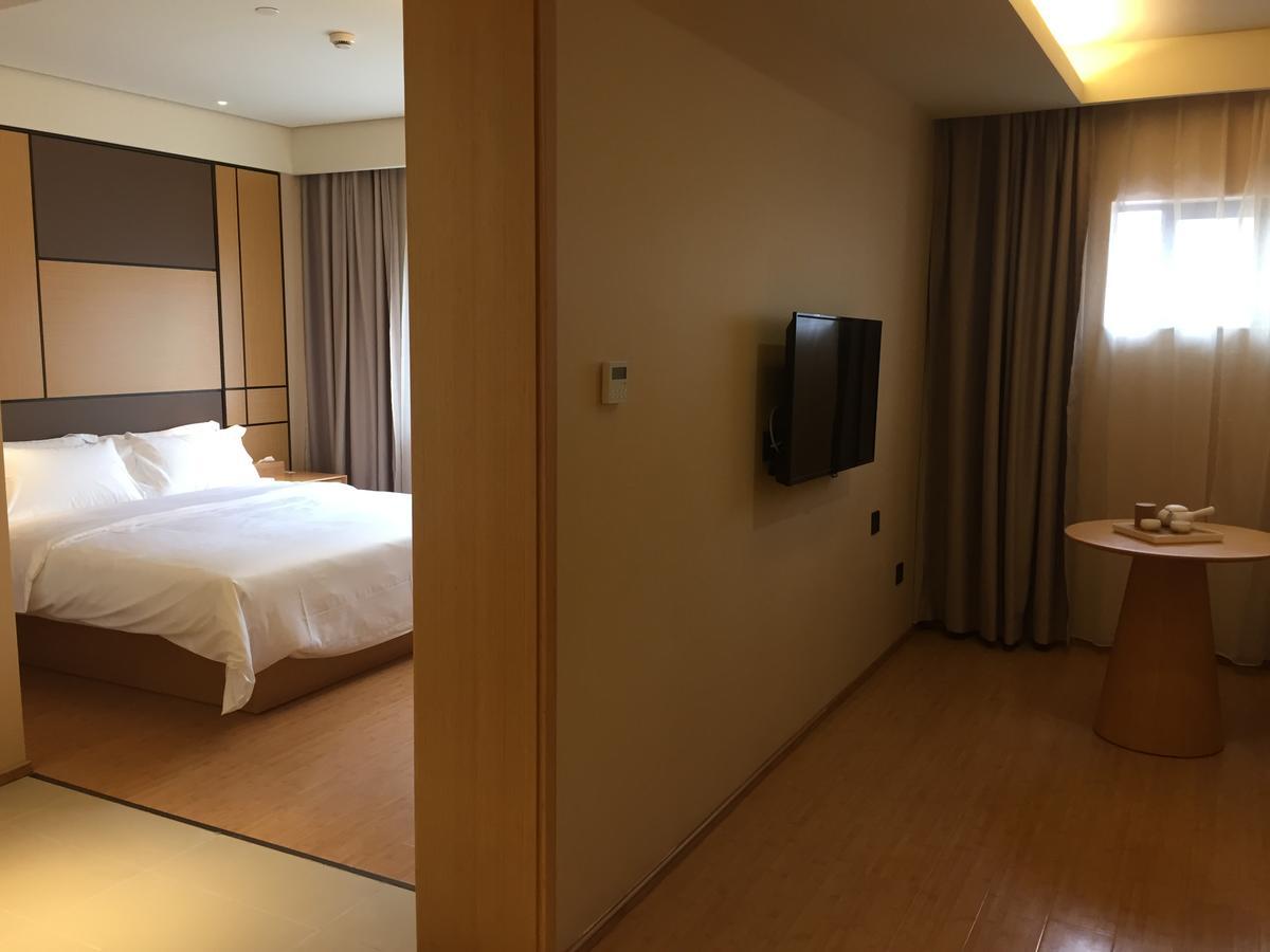 Ji Hotel Shanghai Guangda Liuzhou Road Экстерьер фото