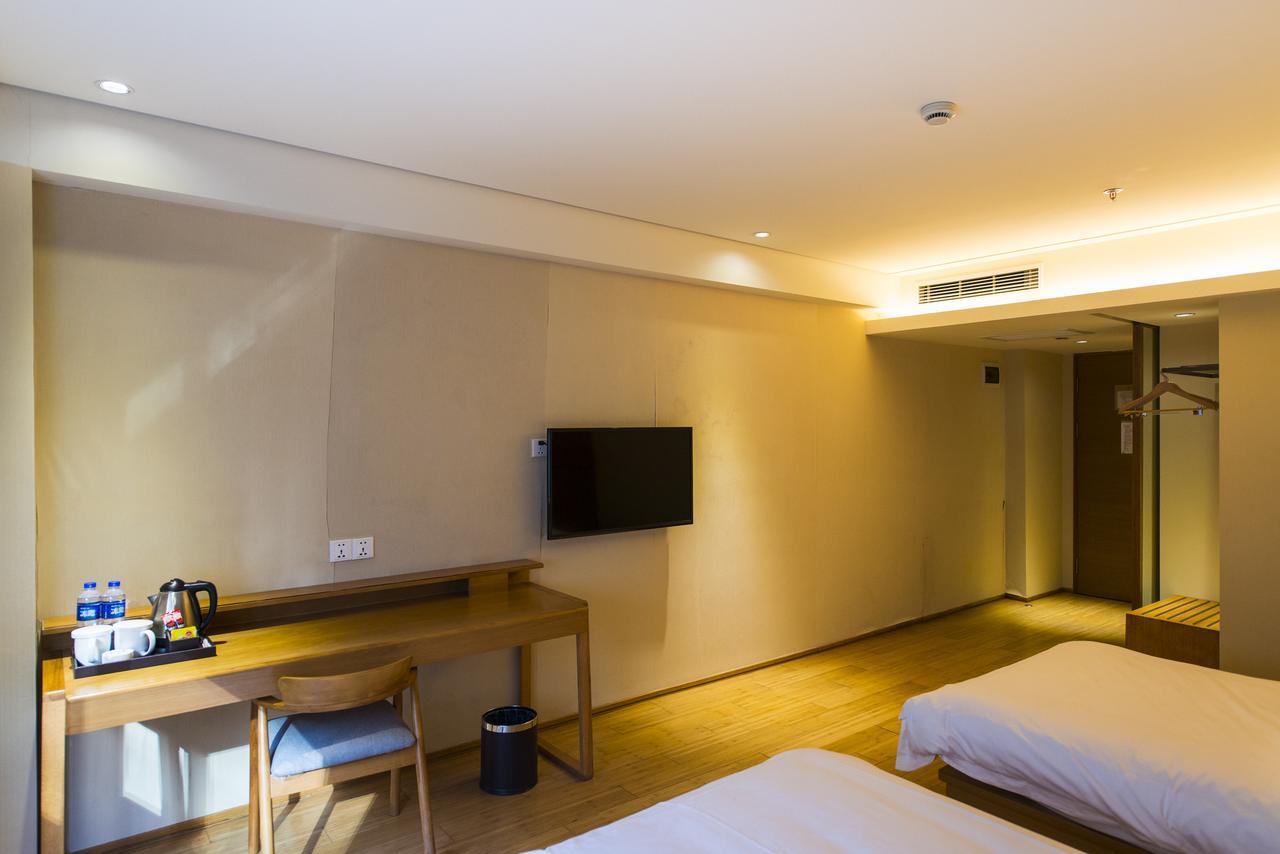 Ji Hotel Shanghai Guangda Liuzhou Road Экстерьер фото